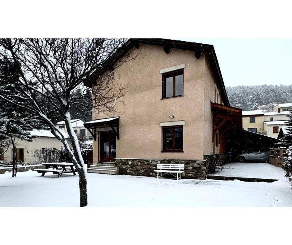 La Granja - Maison Avec Cheminee, Jardin, Baby-Foot Formiguères المظهر الخارجي الصورة